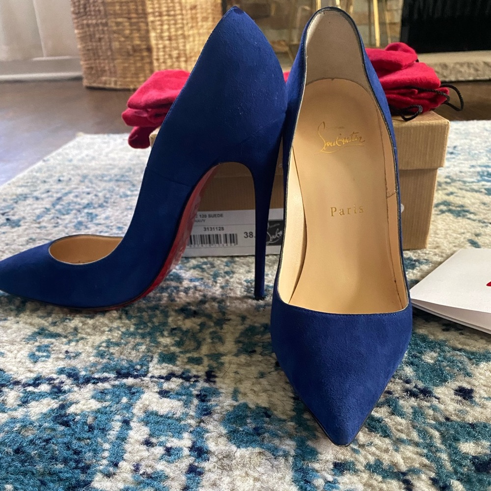 Christian Louboutin So Kate